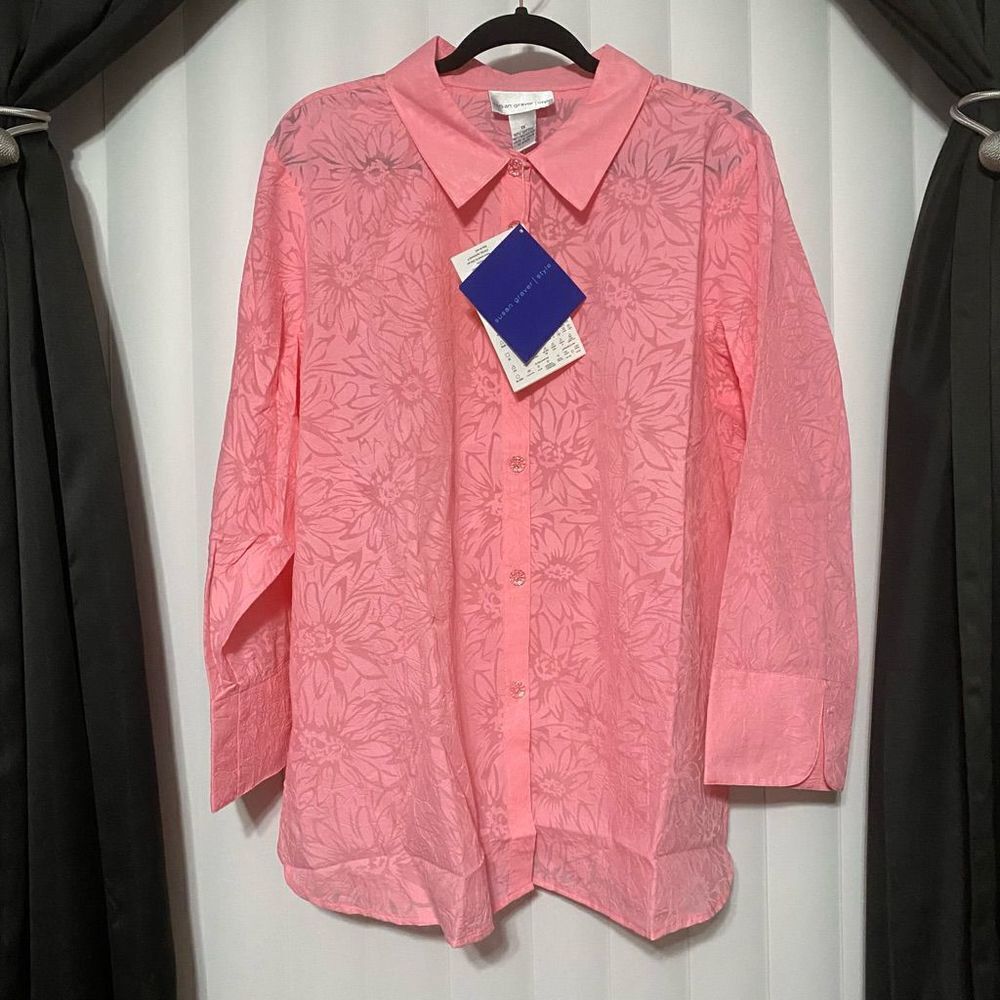 Susan Graver QVC style pink floral blouse with darker shade pink tank for inside